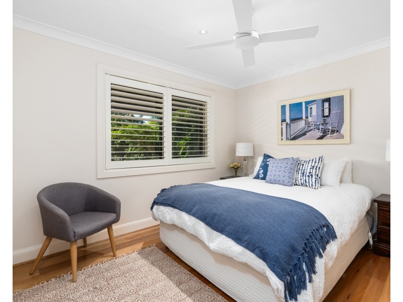 64 Robinia Parade, Springfield NSW 2250
