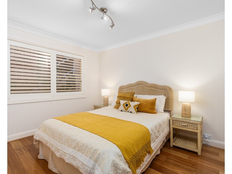 64 Robinia Parade, Springfield NSW 2250