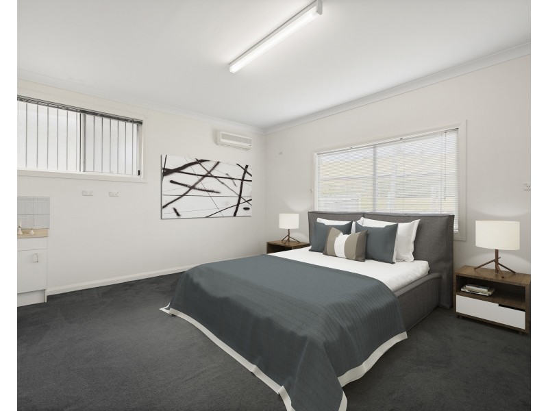 12 Renwick Street, Wyoming NSW 2250