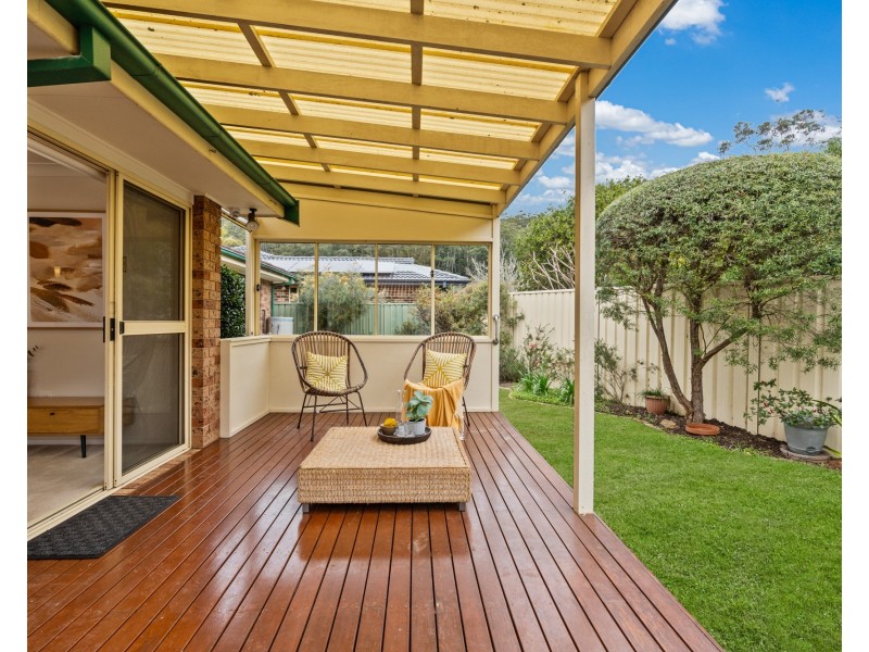 2/15 Ashburn Close, Lisarow NSW 2250