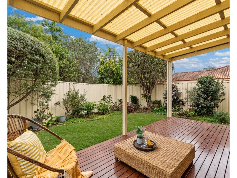 2/15 Ashburn Close, Lisarow NSW 2250