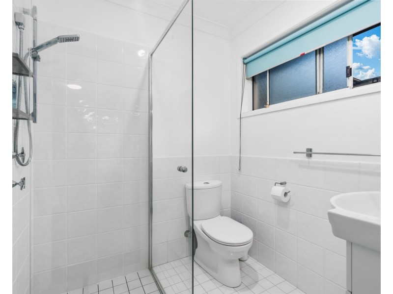 21 Dora Street, Lisarow NSW 2250