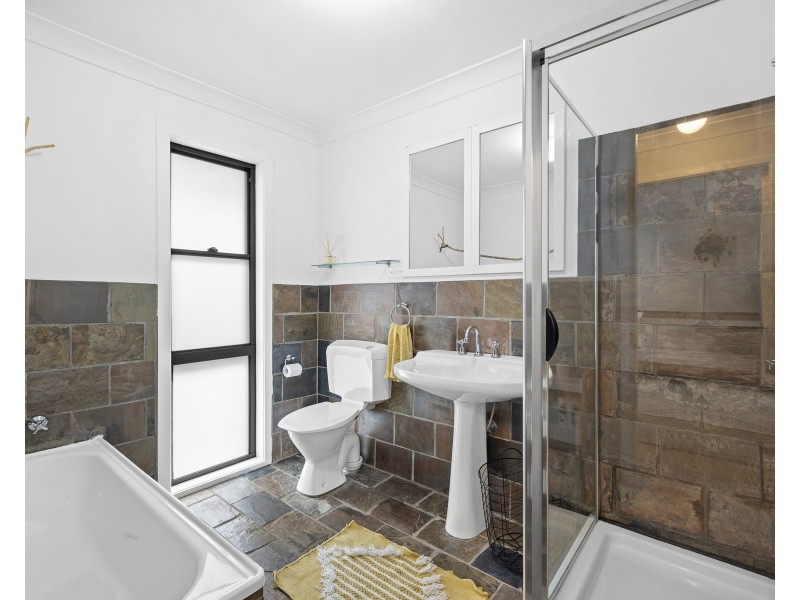 22 Woolard Road, Springfield NSW 2250