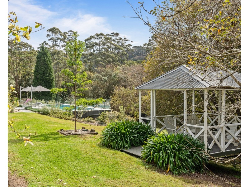243 Avoca Drive, Kincumber NSW 2251
