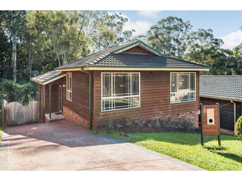 6 Karwin Avenue, Springfield NSW 2250