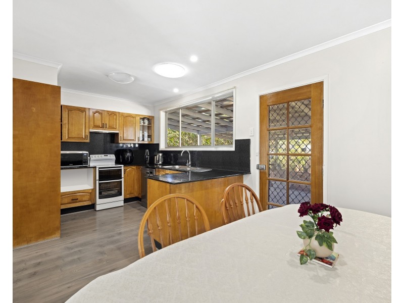 36 Walker Road, Wyoming NSW 2250