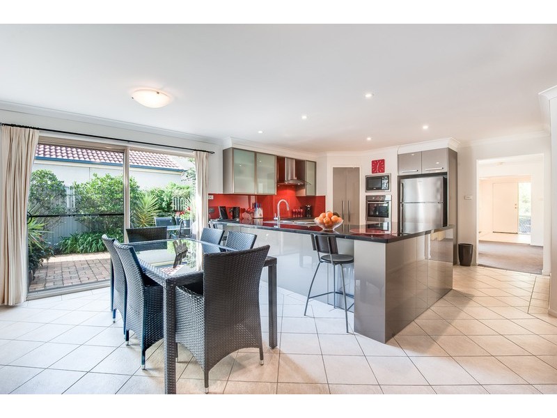 10 Woolybutt Crescent, Erina NSW 2250