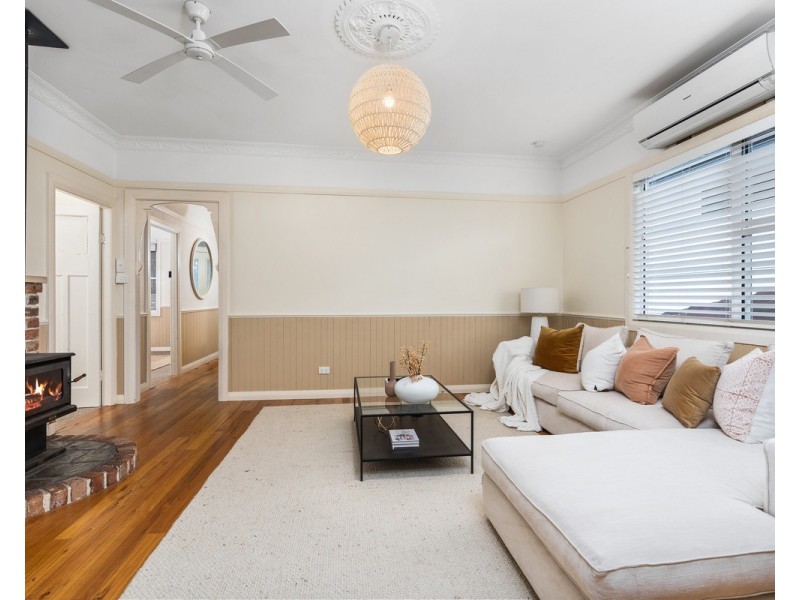 7 River Street, Springfield NSW 2250