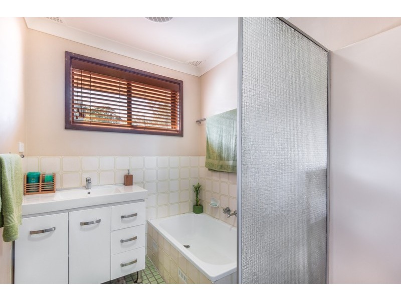 744 The Entrance Road, Wamberal NSW 2260