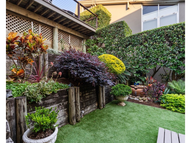 10 Ascot Avenue, Avoca Beach NSW 2251