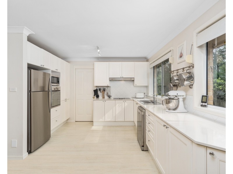 27 Carrabella Avenue, Springfield NSW 2250