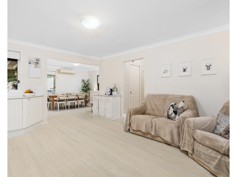 27 Carrabella Avenue, Springfield NSW 2250