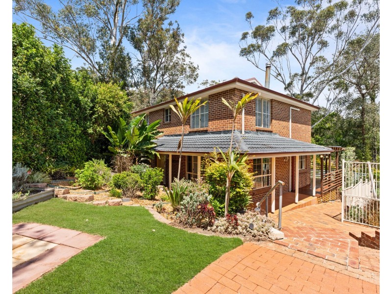 28 Ashburn Close, Lisarow NSW 2250