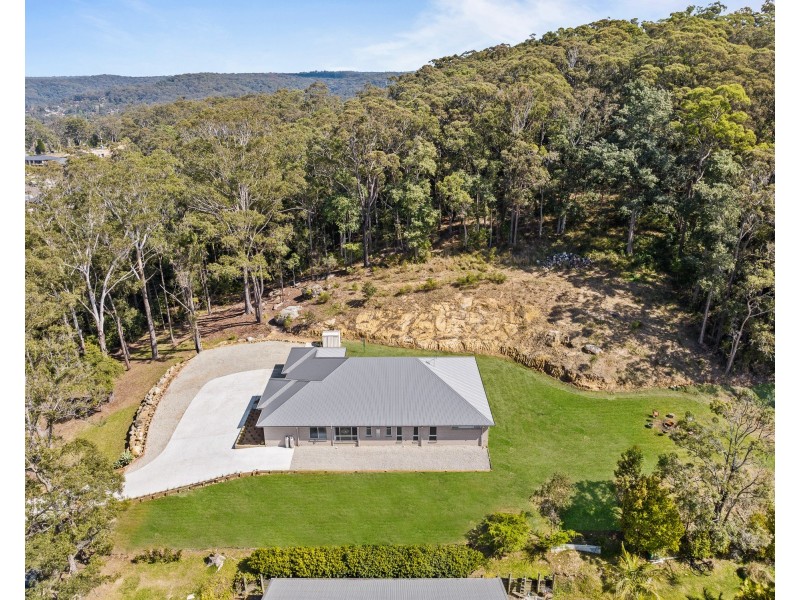 28 Dora Street, Lisarow NSW 2250