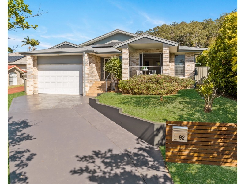 92 Coolawin Circle, Narara NSW 2250