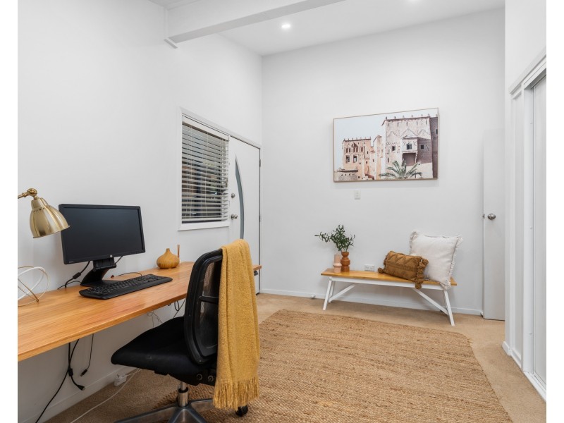 40 Bradleys Road, North Avoca NSW 2260