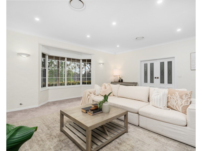 4 Kirra Street, Erina NSW 2250