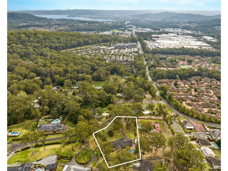 4 Kirra Street, Erina NSW 2250