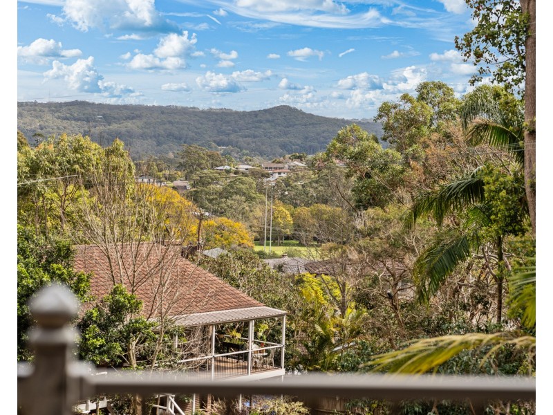 10 Joyce Avenue, Wyoming NSW 2250