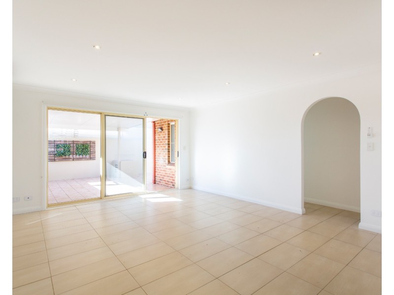 2/43 Scenic Highway, Terrigal NSW 2260