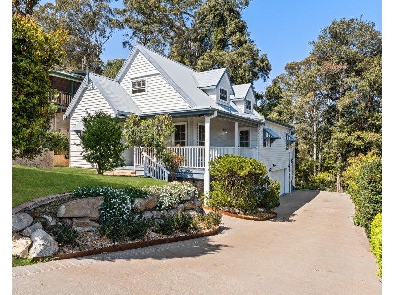 38 Pineridge Close, Lisarow NSW 2250