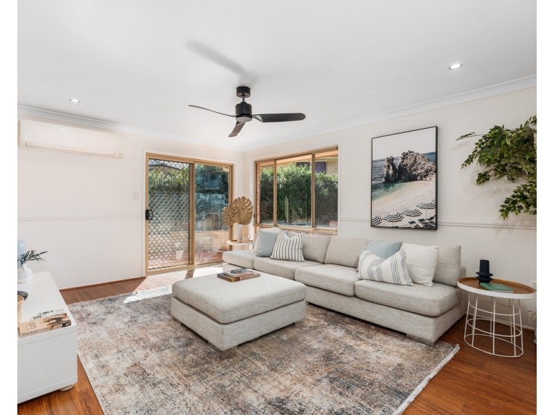 6 Coverdale Close, Lake Haven NSW 2263