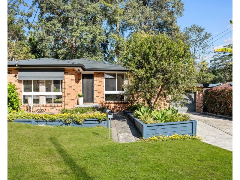 4 Paperbark Close, Wyoming NSW 2250