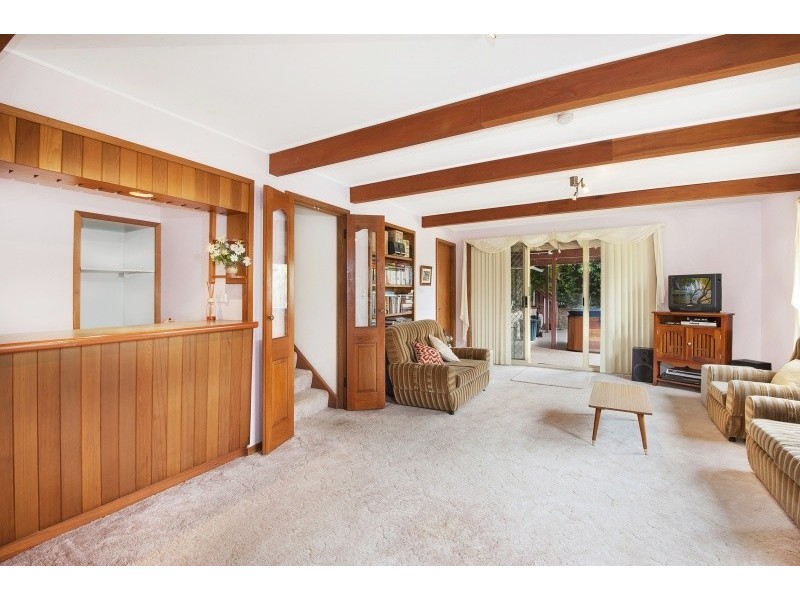 68 Henzel Road, Green Point NSW 2251