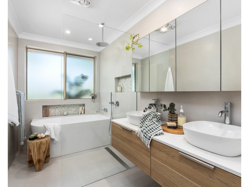 28 Alison Road, Springfield NSW 2250