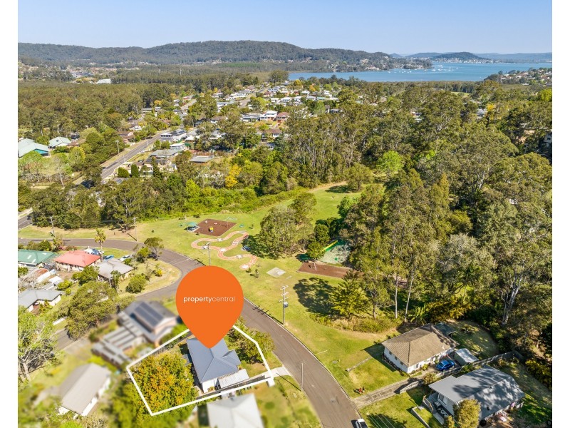 12 Bushlands Avenue, Springfield NSW 2250