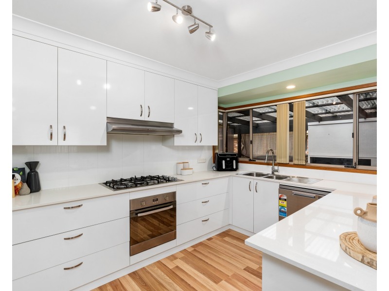 1/11 Christle Street, Green Point NSW 2251