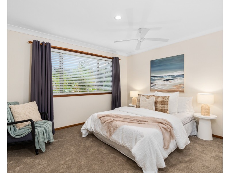 1/11 Christle Street, Green Point NSW 2251