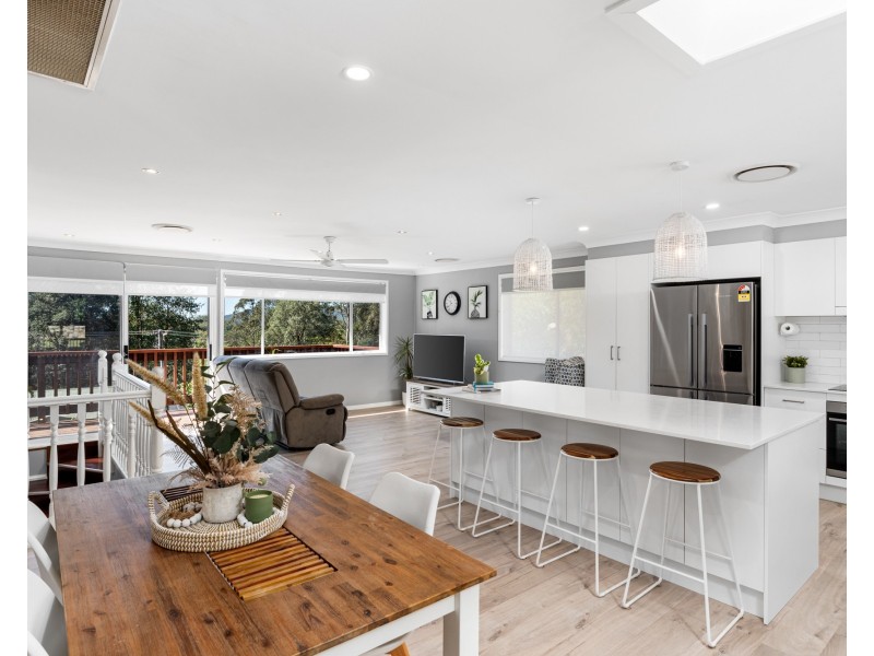 17 Woolard Road, Springfield NSW 2250