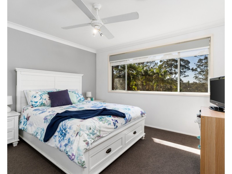 17 Woolard Road, Springfield NSW 2250