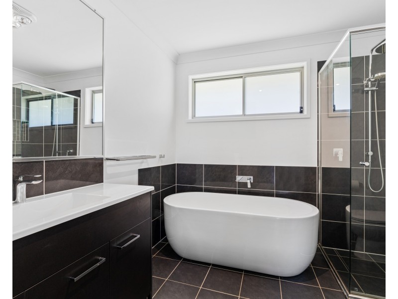 2246 Wisemans Ferry Road, Mangrove Mountain NSW 2250