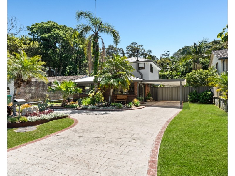 93 Lake Shore Drive, North Avoca NSW 2260