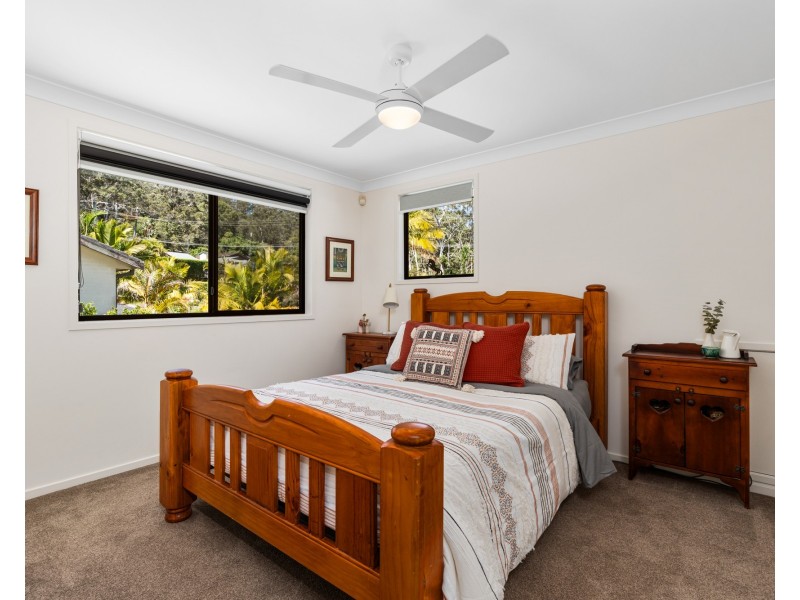 93 Lake Shore Drive, North Avoca NSW 2260