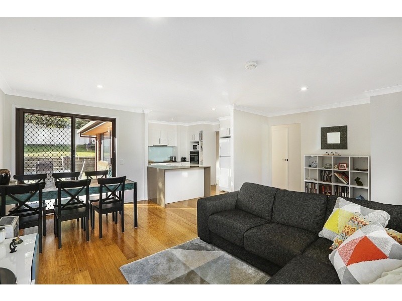 5 Tudor Street, Kincumber NSW 2251