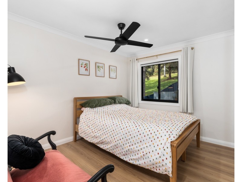 18 Lemon Tree Street, Wyoming NSW 2250