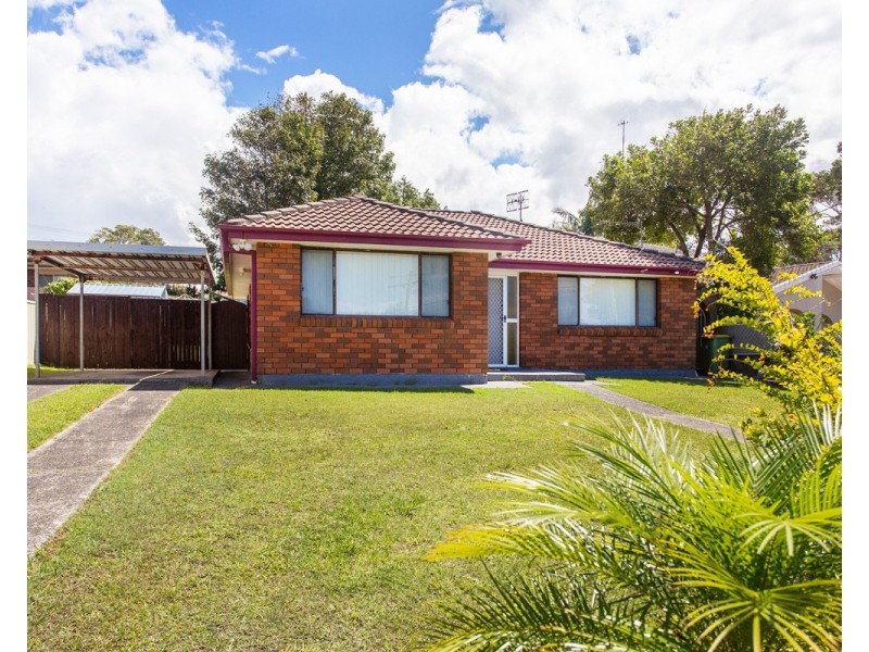 6 Gwydir Street, Bateau Bay NSW 2261