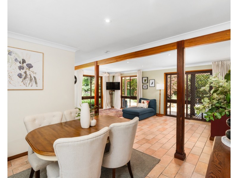 10 Coulter Road, Wyoming NSW 2250