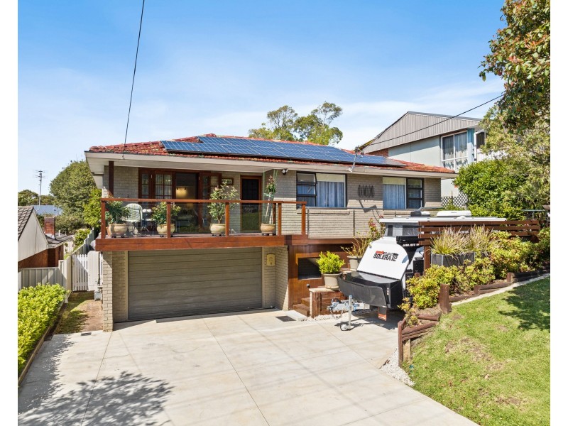 4 Bourbon Street, Wyoming NSW 2250