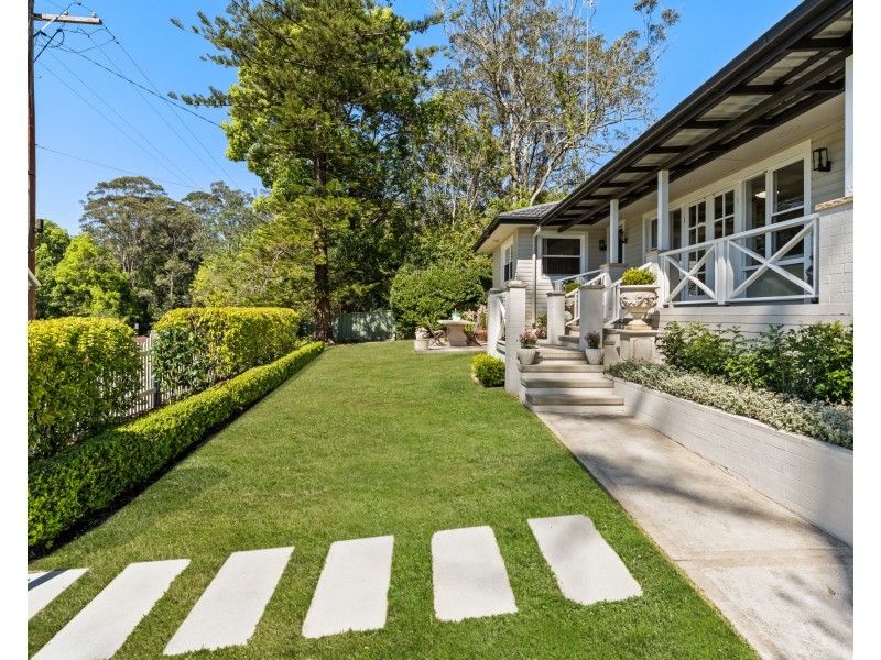 15 Wallarah Street, Lisarow NSW 2250