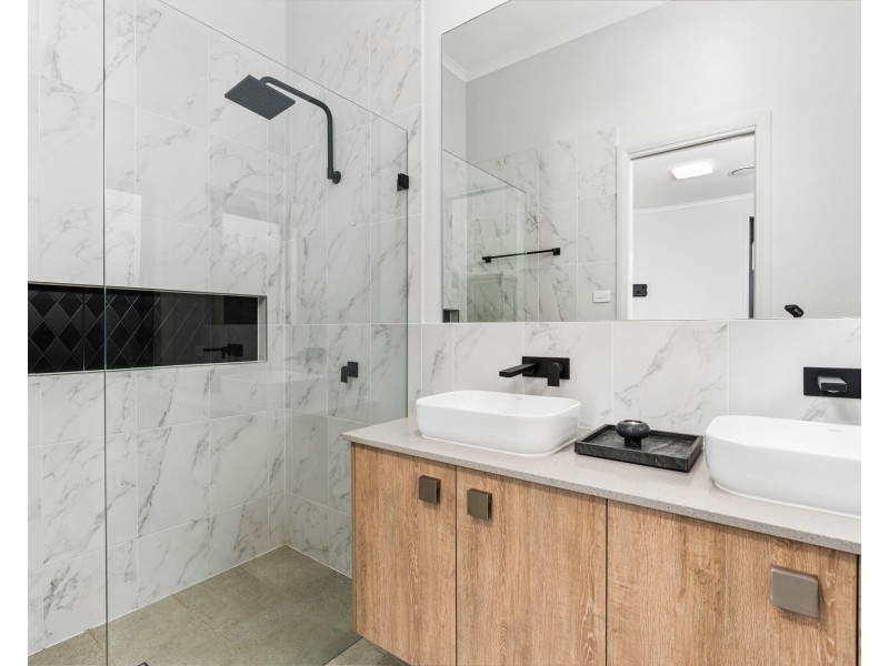 5 Cassinia Close, Lisarow NSW 2250