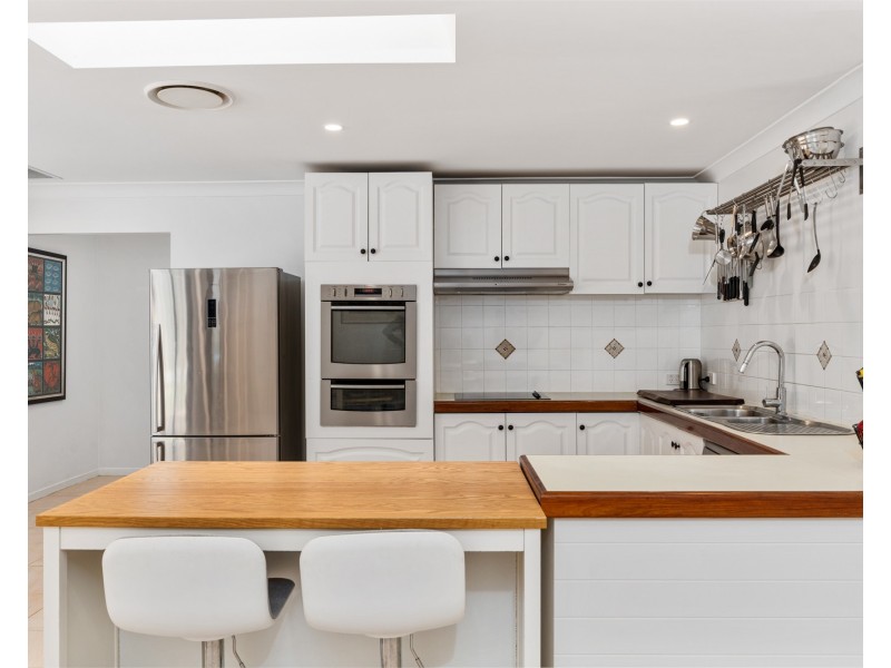18 Cobbedah Drive, Springfield NSW 2250