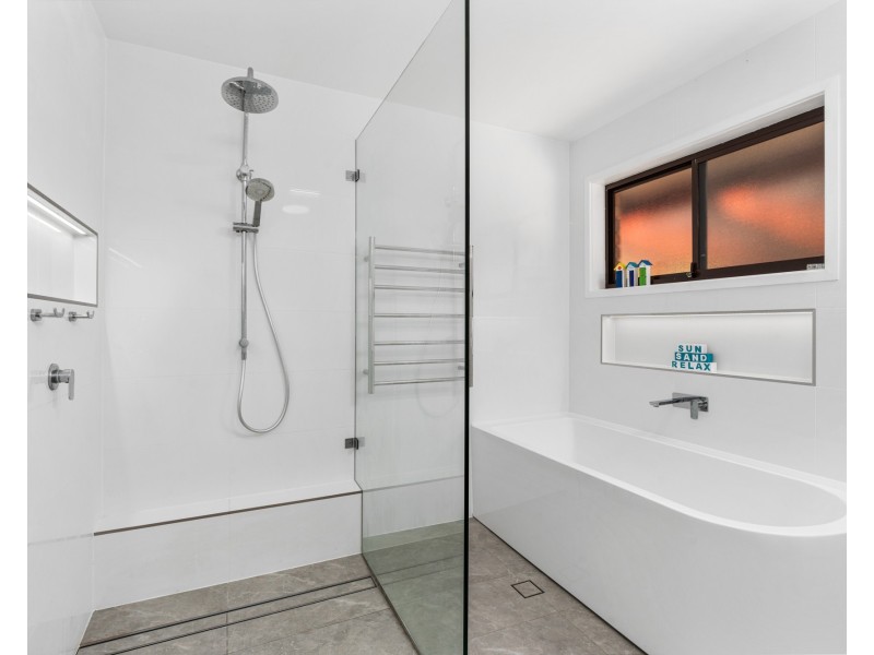 18 Cobbedah Drive, Springfield NSW 2250