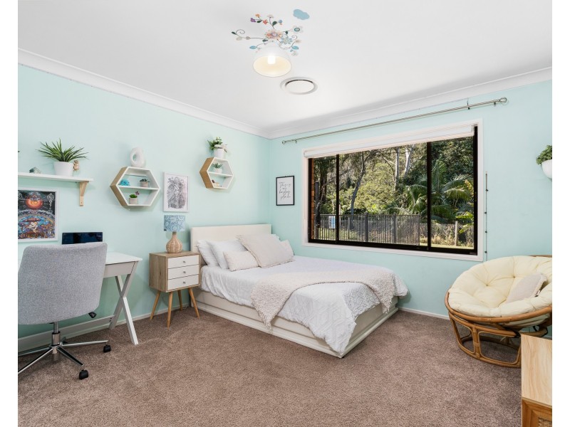 18 Cobbedah Drive, Springfield NSW 2250