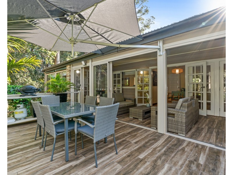 8 McNee Close, Lisarow NSW 2250