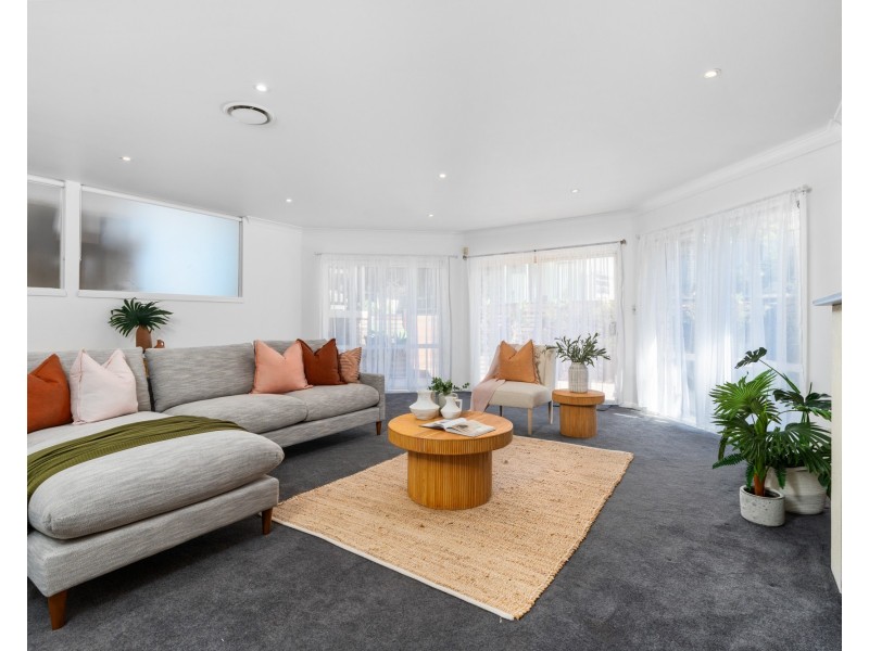 18 Corella Crescent, Narara NSW 2250