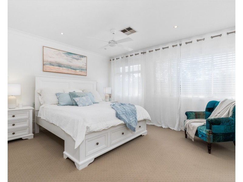 18 Corella Crescent, Narara NSW 2250